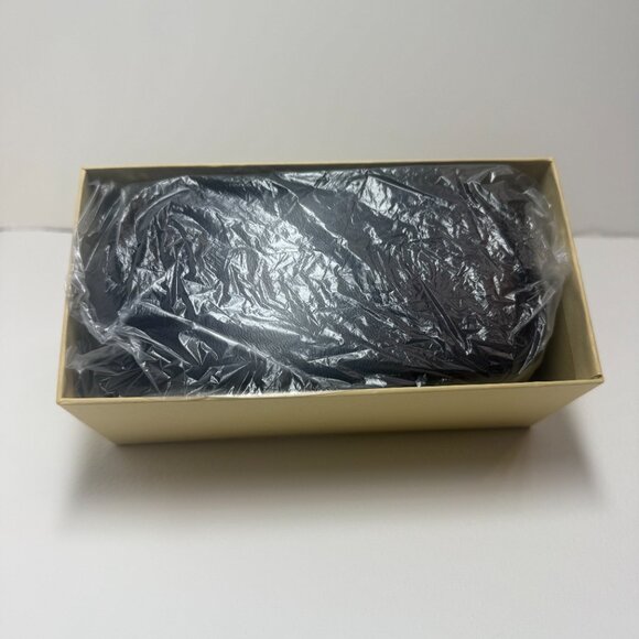 Red Louis Vuitton Sunglasses One Size - Picture 8 of 9